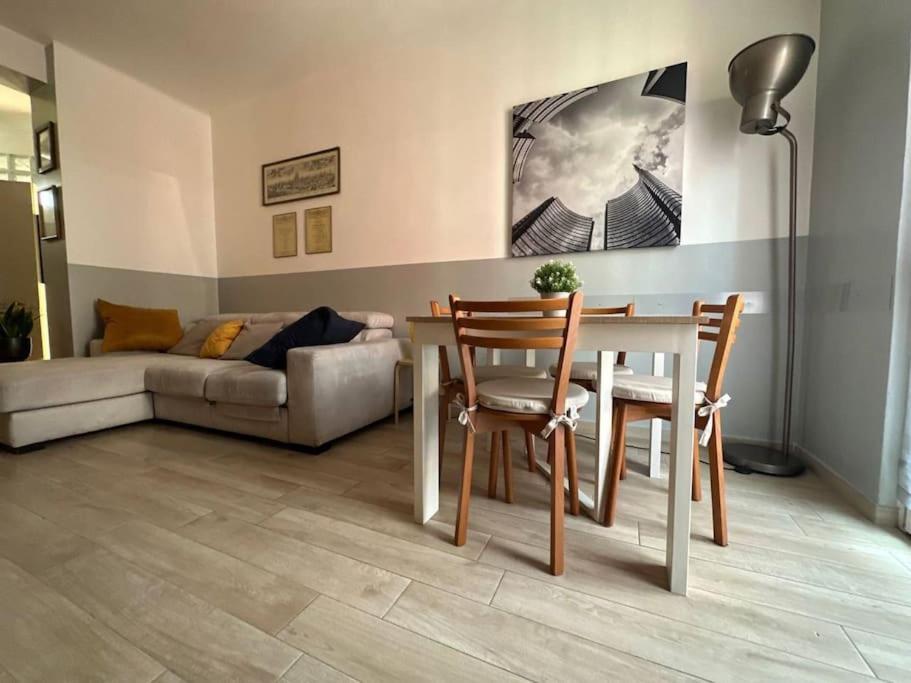 Art&Design Close To Bocconi University Милано Екстериор снимка