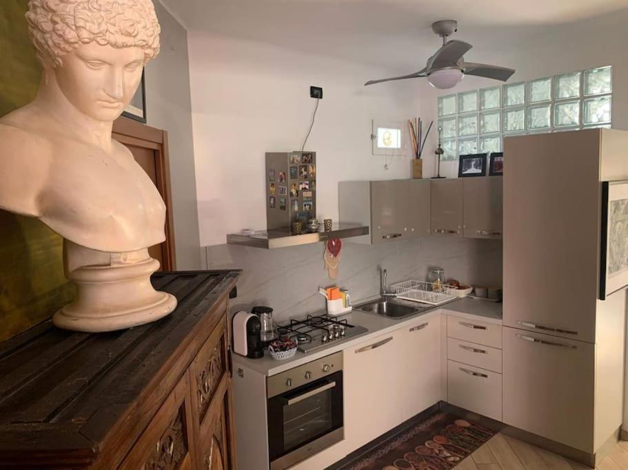 Art&Design Close To Bocconi University Милано Екстериор снимка